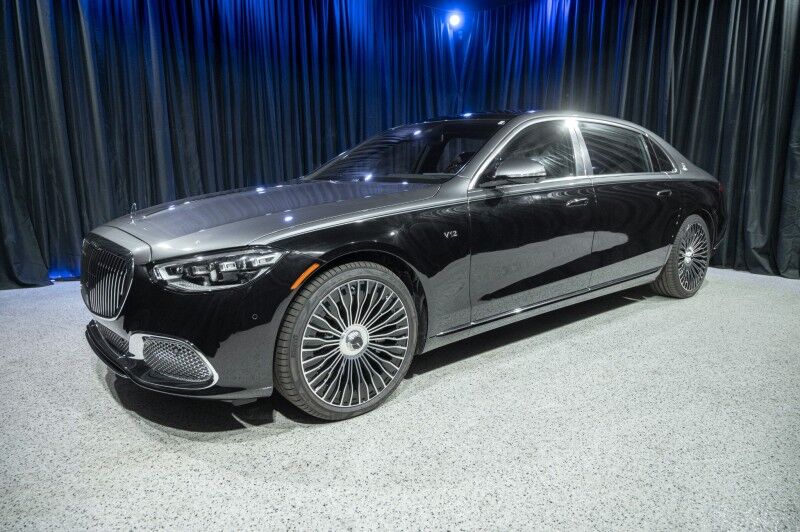 2026 Mercedes-Benz S-Class Maybach&reg; S 680 4MATIC&reg; Sedan