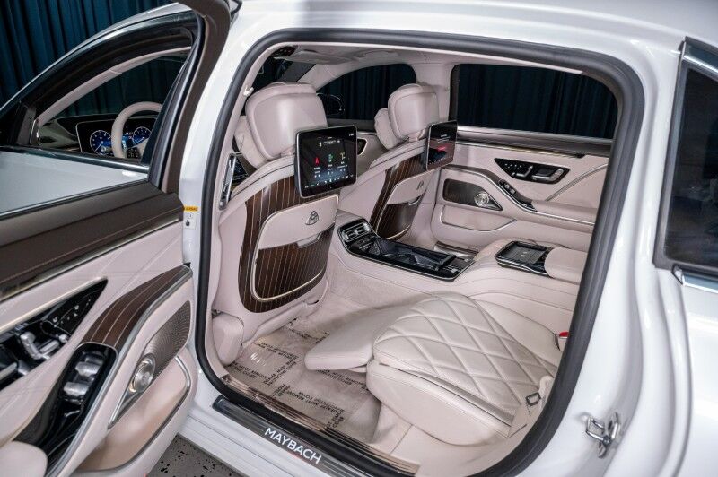 2026 Mercedes-Benz S-Class Maybach&reg; S 680 4MATIC&reg; Sedan Scottsdale AZ