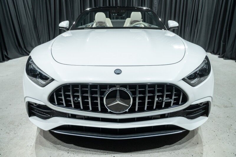 2026 Mercedes-Benz SL-Class AMG&reg; SL 43 Roadster