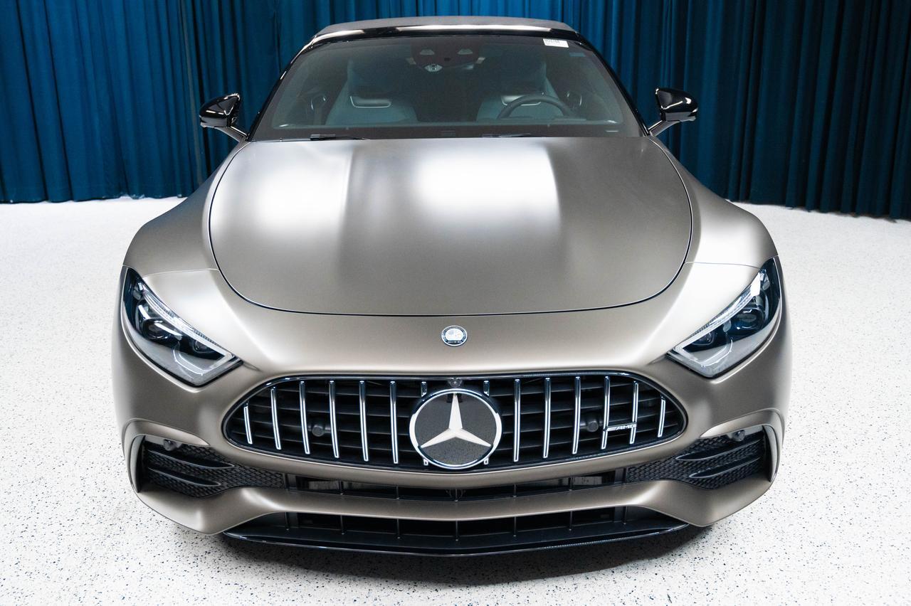2026 Mercedes-Benz SL-Class AMG&reg; SL 43 Roadster