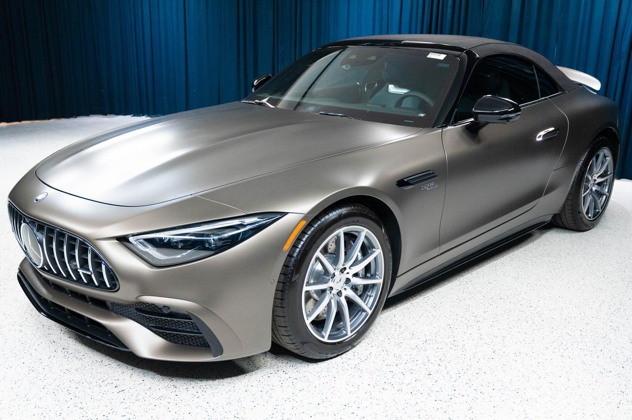 2026 Mercedes-Benz SL-Class AMG&reg; SL 43 Roadster
