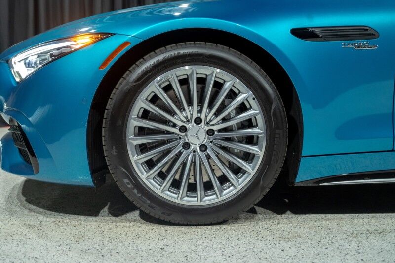 2026 Mercedes-Benz SL-Class AMG&reg; SL 43 Roadster Irving TX