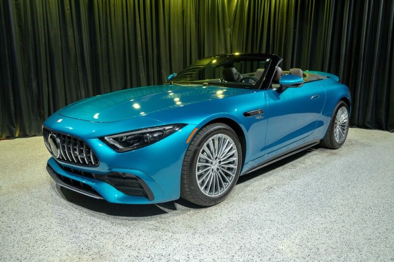2026 Mercedes-Benz SL-Class AMG&reg; SL 43 Roadster Irving TX