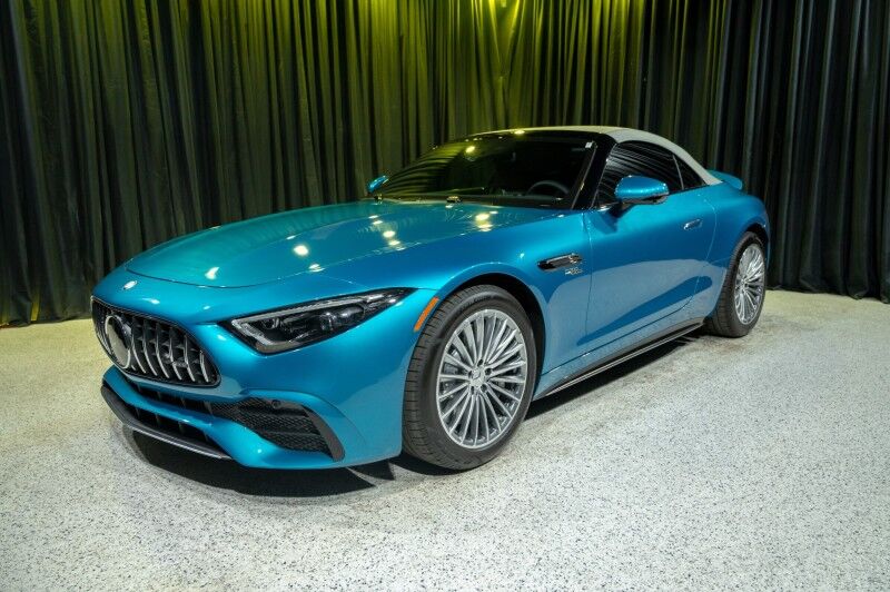 2026 Mercedes-Benz SL-Class AMG&reg; SL 43 Roadster