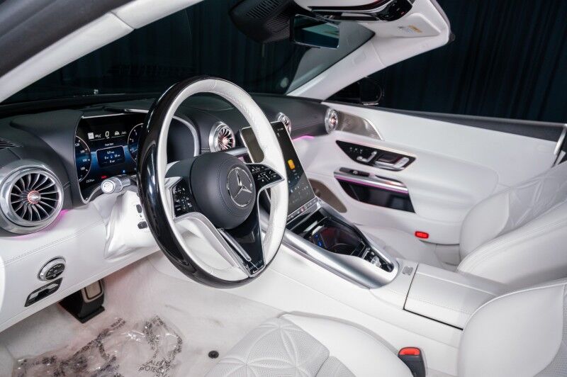 2026 Mercedes-Benz SL-Class Maybach&reg; SL 680 Monogram Series Roadster Scottsdale AZ