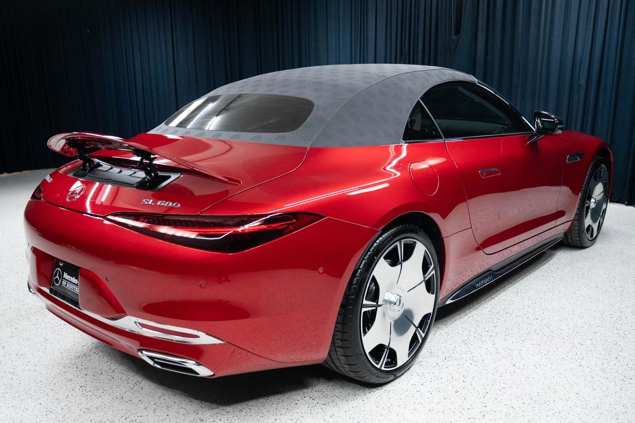 2026 Mercedes-Benz SL-Class Maybach&reg; SL 680 Monogram Series Roadster Scottsdale AZ