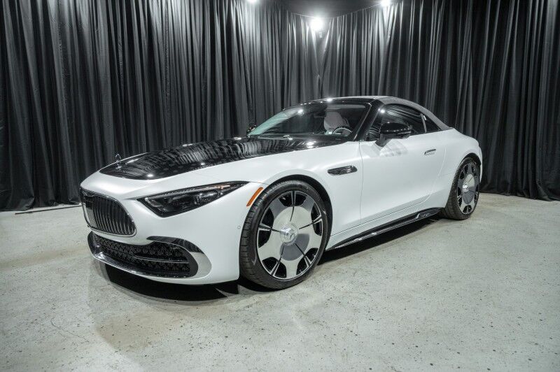 2026 Mercedes-Benz SL-Class Maybach&reg; SL 680 Monogram Series