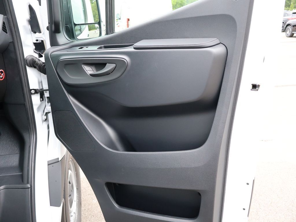 2026 Mercedes-Benz Sprinter 2500 Cargo 144 WB High Roof San Clemente CA