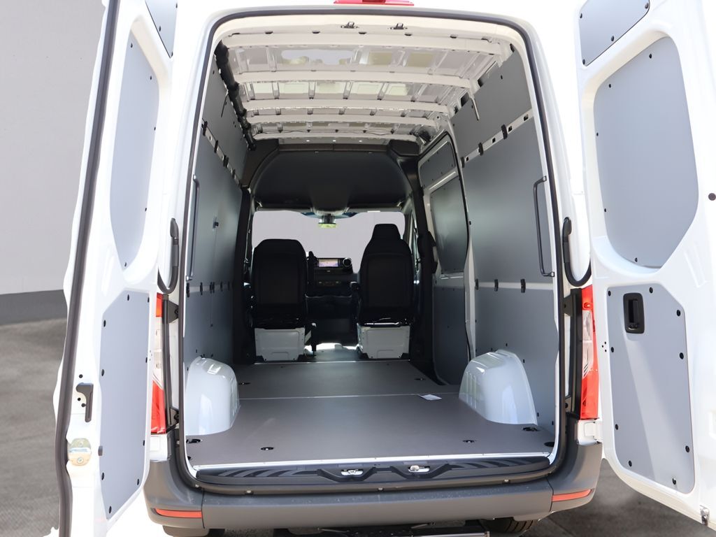 2026 Mercedes-Benz Sprinter 2500 Cargo 144 WB High Roof San Clemente CA