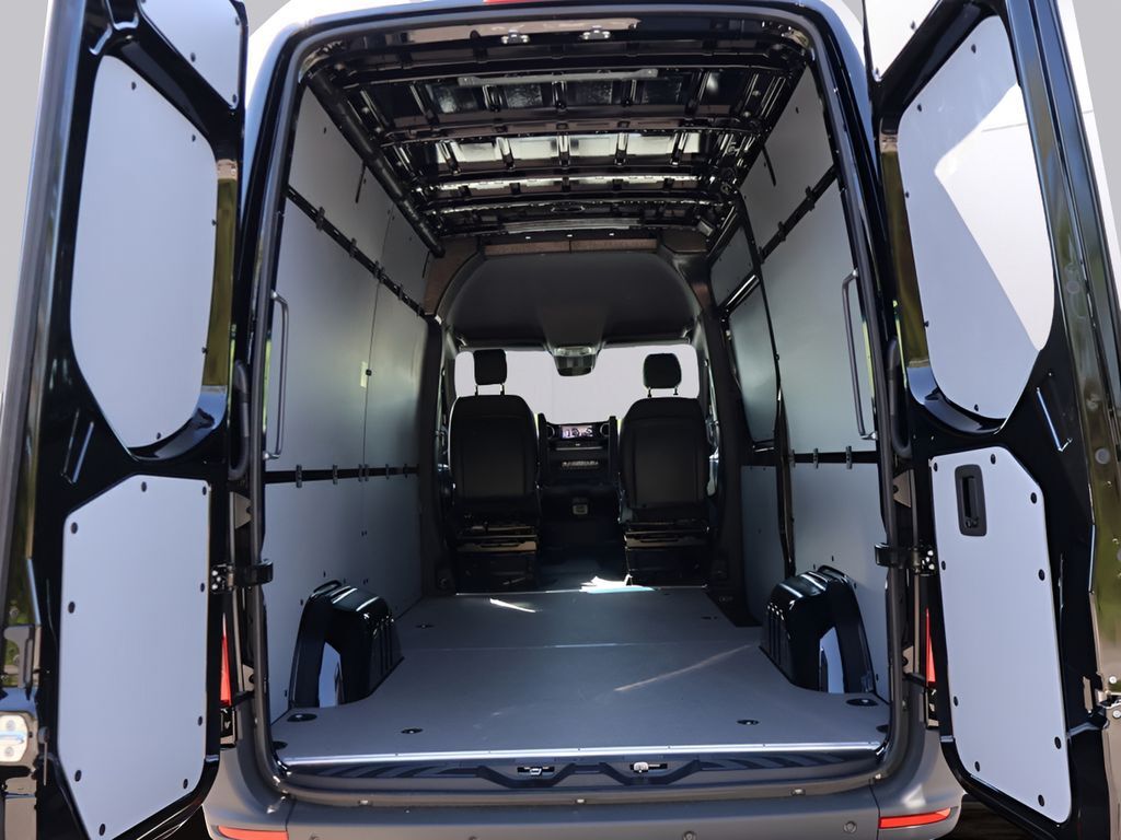 2026 Mercedes-Benz Sprinter 2500 Cargo 144 WB High Roof San Clemente CA