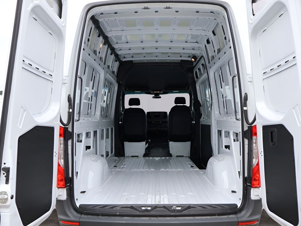 2026 Mercedes-Benz Sprinter 2500 Cargo 144 WB San Clemente CA