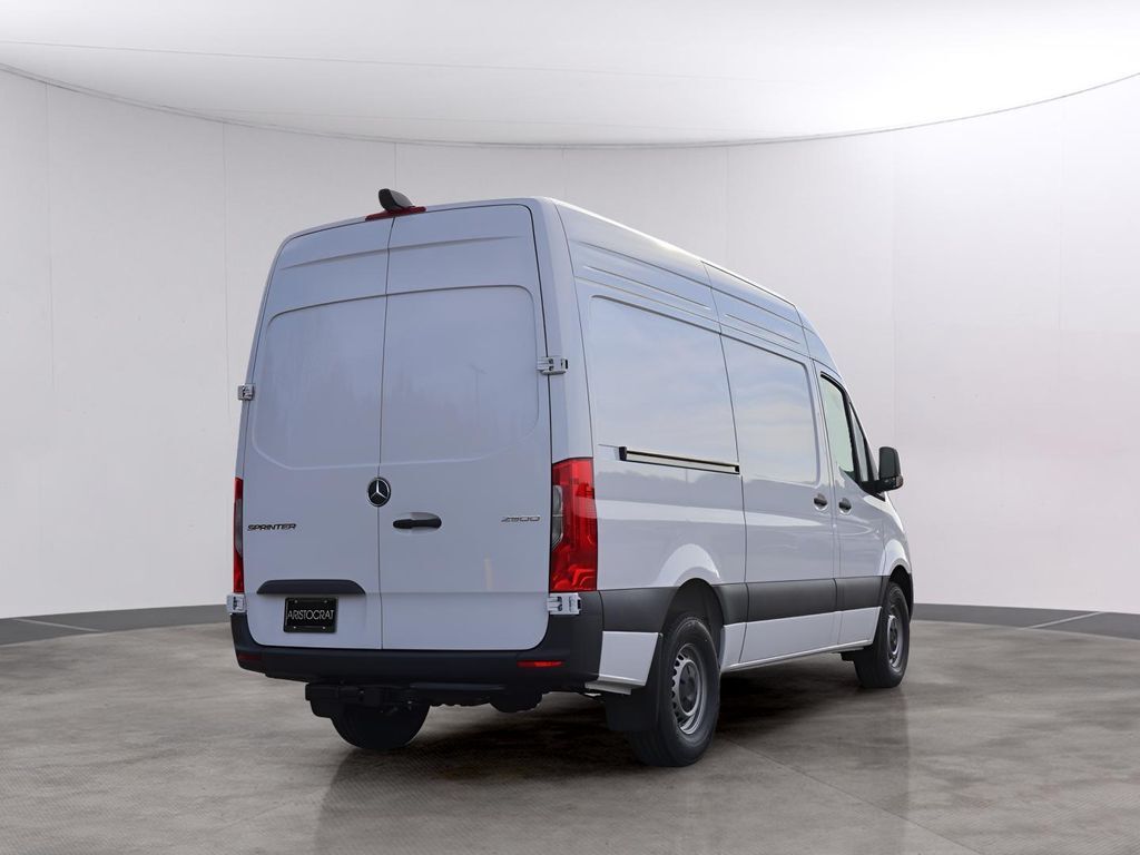 2026 Mercedes-Benz Sprinter 2500 Cargo 144 WB San Clemente CA