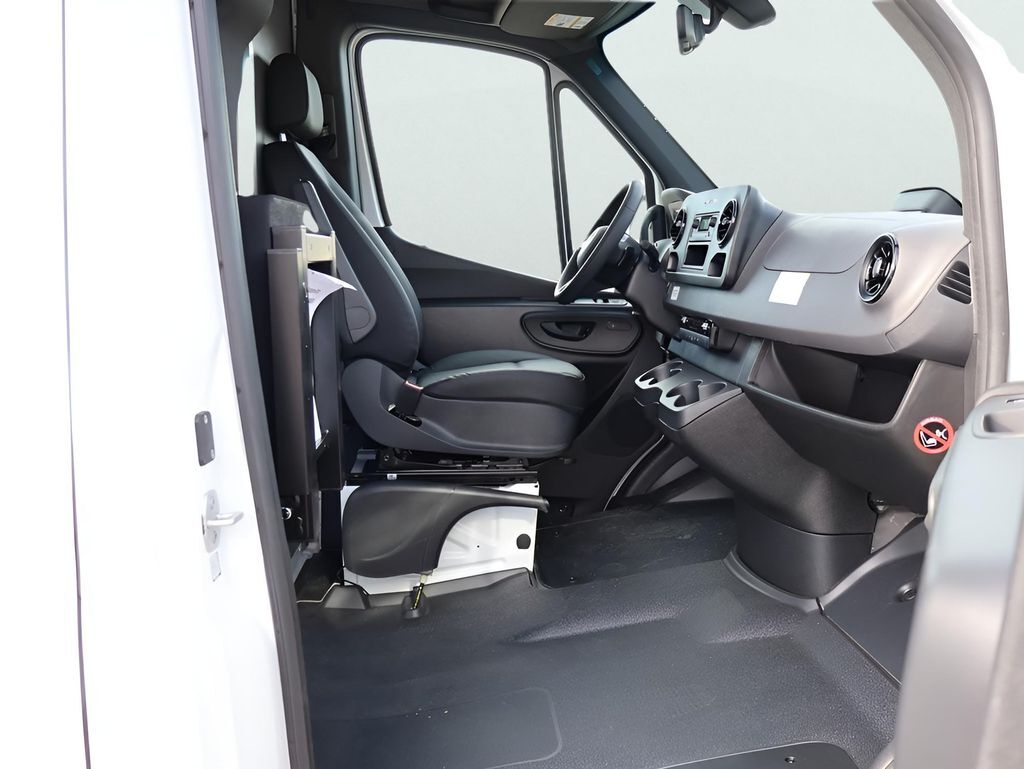 2026 Mercedes-Benz Sprinter 2500 Cargo 144 WB San Clemente CA