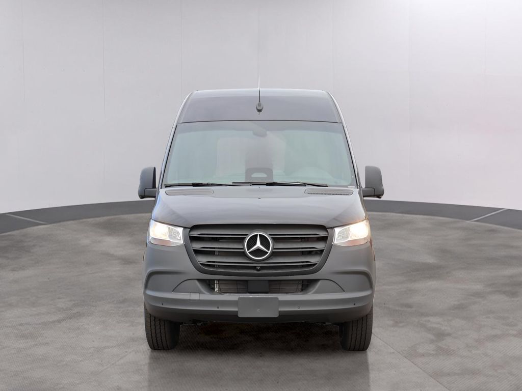 2026 Mercedes-Benz Sprinter 2500 Cargo 144 WB