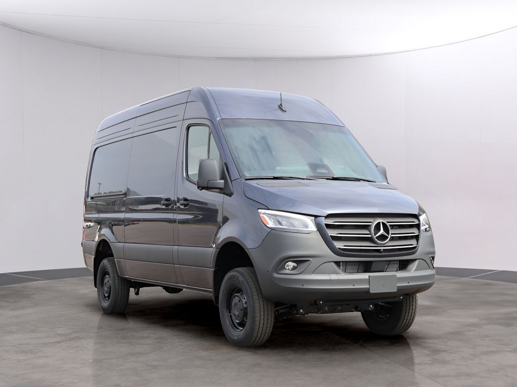 2026 Mercedes-Benz Sprinter 2500 Cargo 144 WB