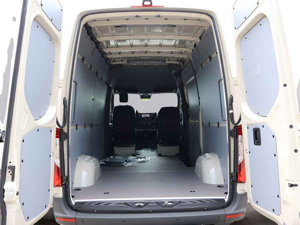 2026 Mercedes-Benz Sprinter 2500 Cargo 144 WB San Clemente CA