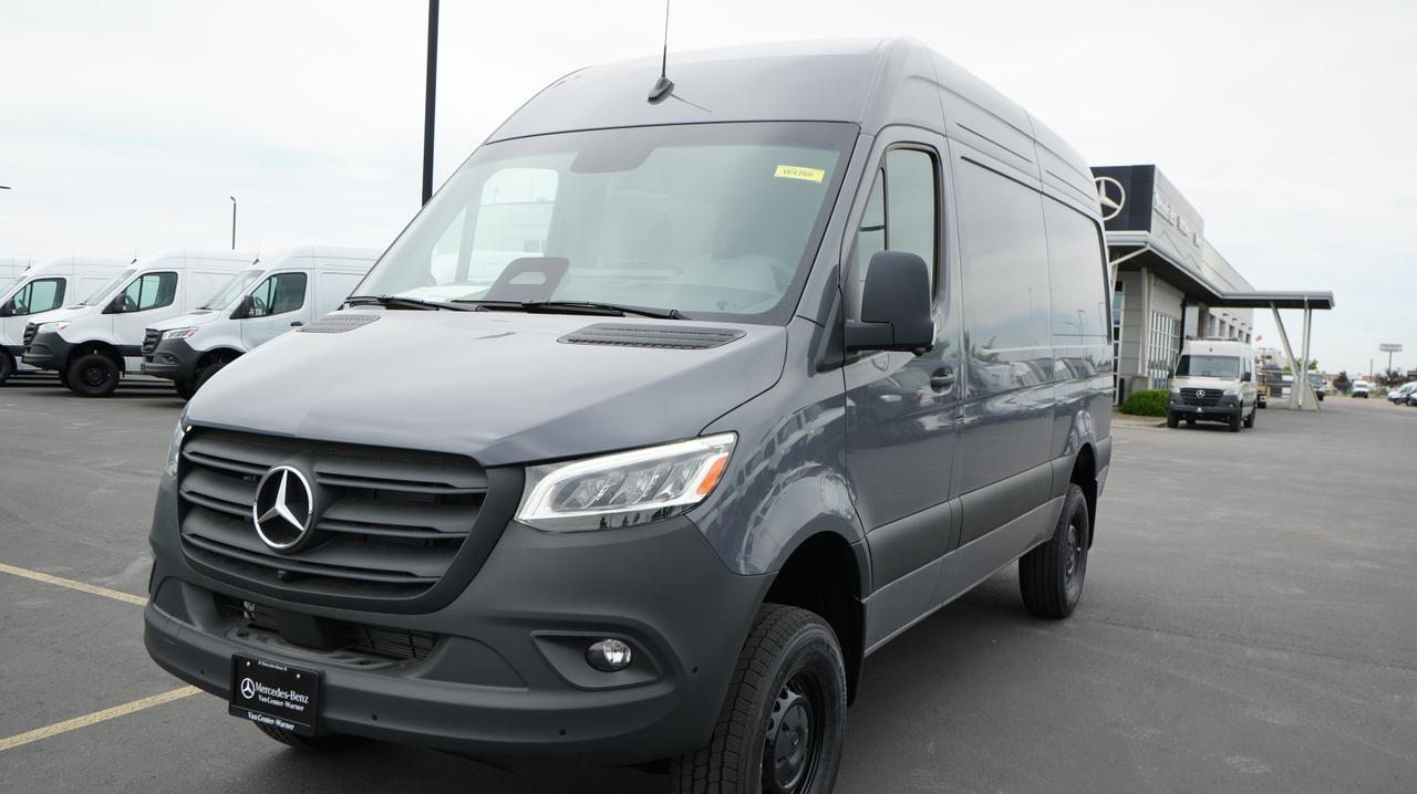 New 2026 Mercedes-Benz Sprinter 2500 Cargo 144 WB