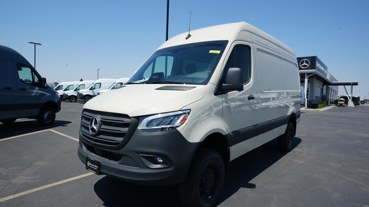 New 2026 Mercedes-Benz Sprinter 2500 Cargo 144 WB