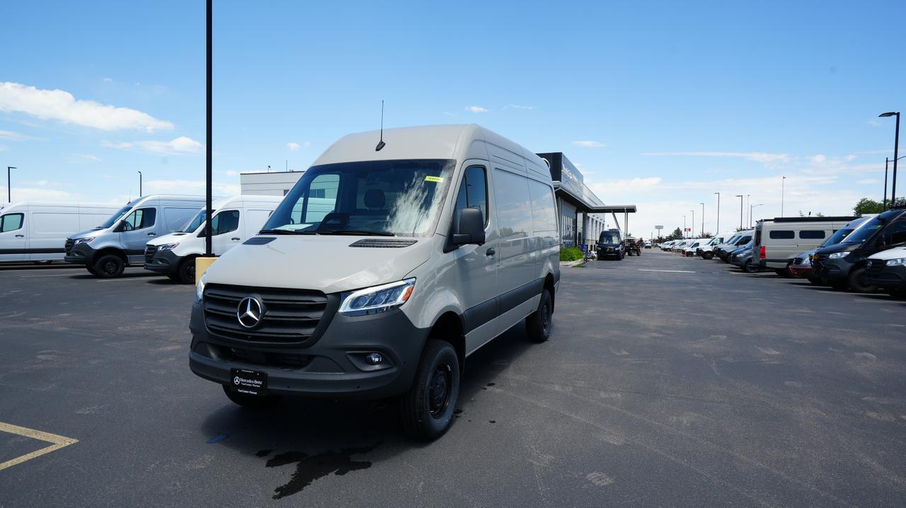 2026 Mercedes-Benz Sprinter 2500 144 WB HO AWD's photo