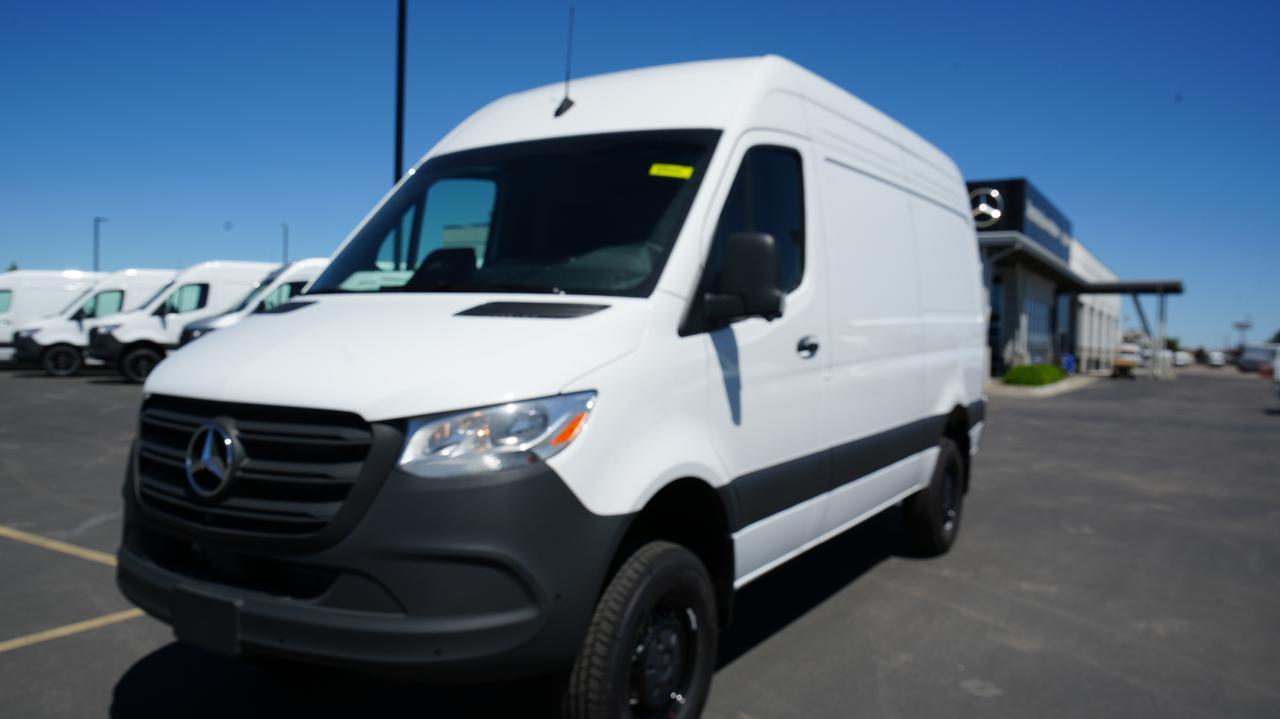 New 2026 Mercedes-Benz Sprinter 2500 Cargo 144 WB