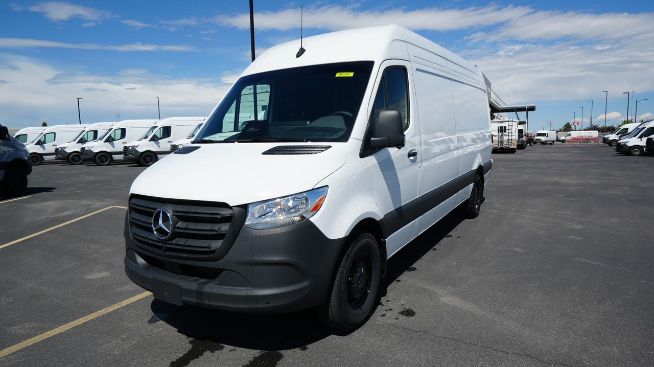 New 2026 Mercedes-Benz Sprinter 2500 Cargo 170 WB