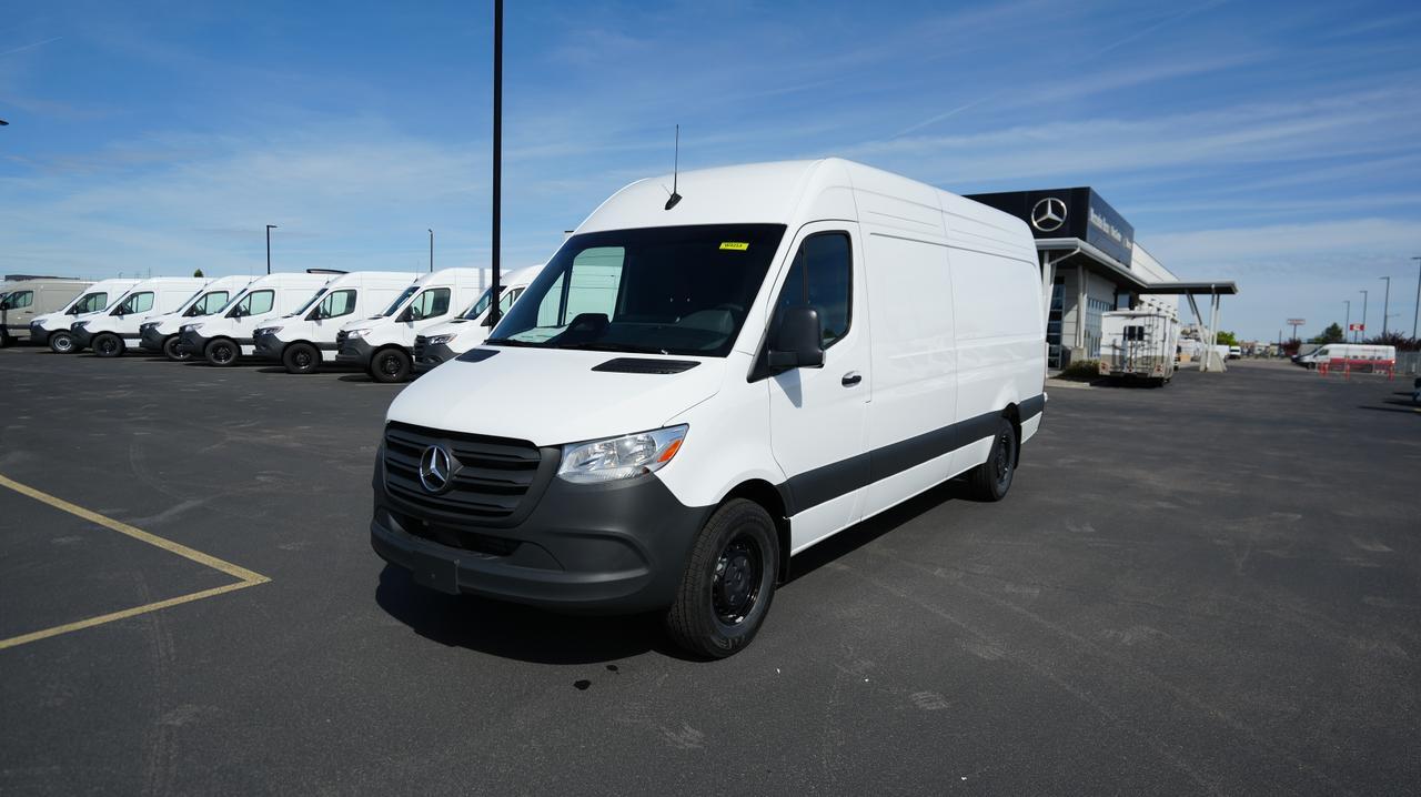 New 2026 Mercedes-Benz Sprinter 2500 Cargo 170 WB