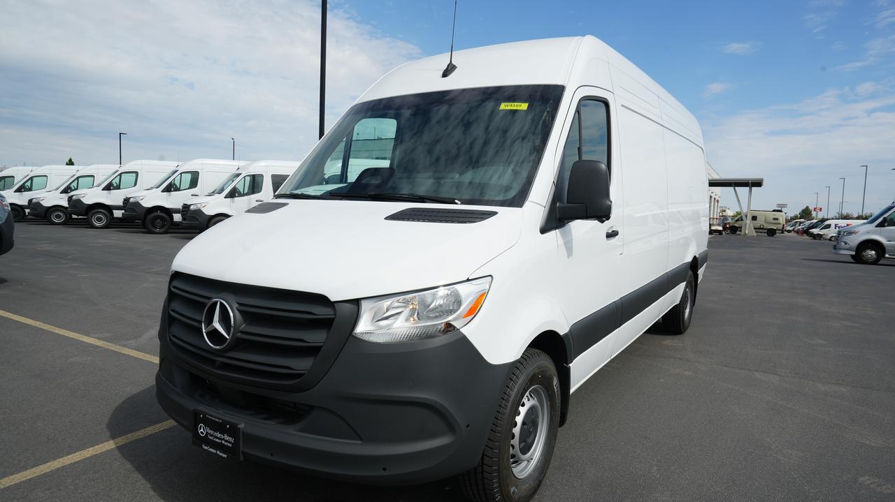 New 2026 Mercedes-Benz Sprinter 2500 Cargo 170 WB