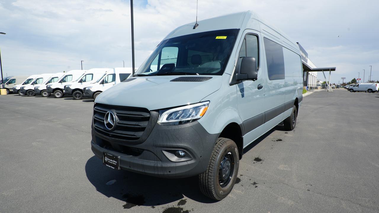 New 2026 Mercedes-Benz Sprinter 2500 Crew 170 WB