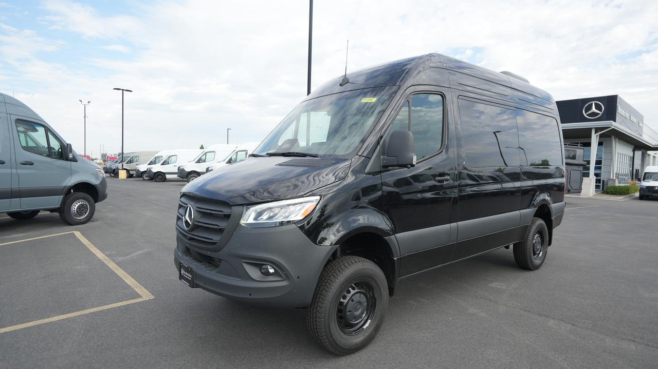 New 2026 Mercedes-Benz Sprinter 2500 Passenger 144 WB