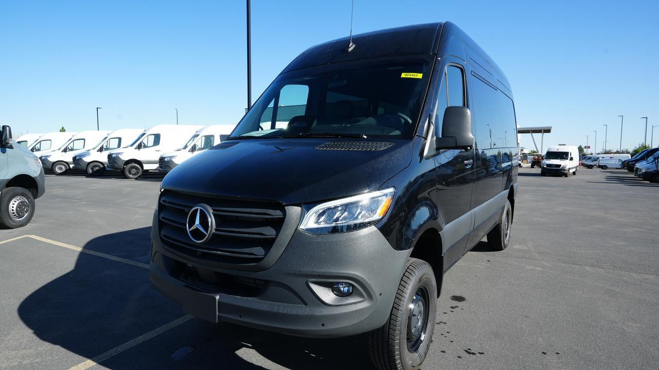 New 2026 Mercedes-Benz Sprinter 2500 Passenger 144 WB