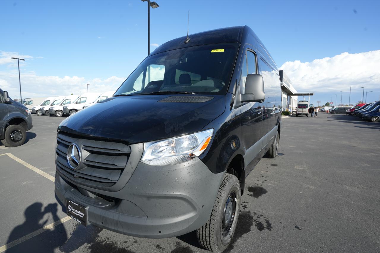 New 2026 Mercedes-Benz Sprinter 2500 Passenger 144 WB