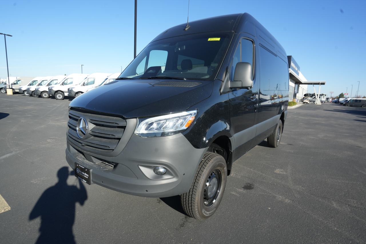 New 2026 Mercedes-Benz Sprinter 2500 Passenger 144 WB