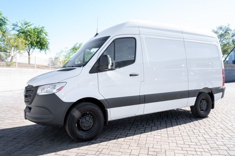 2026 Mercedes-Benz Sprinter Cargo Van 2500 High Roof I4 Diesel 144" RWD
