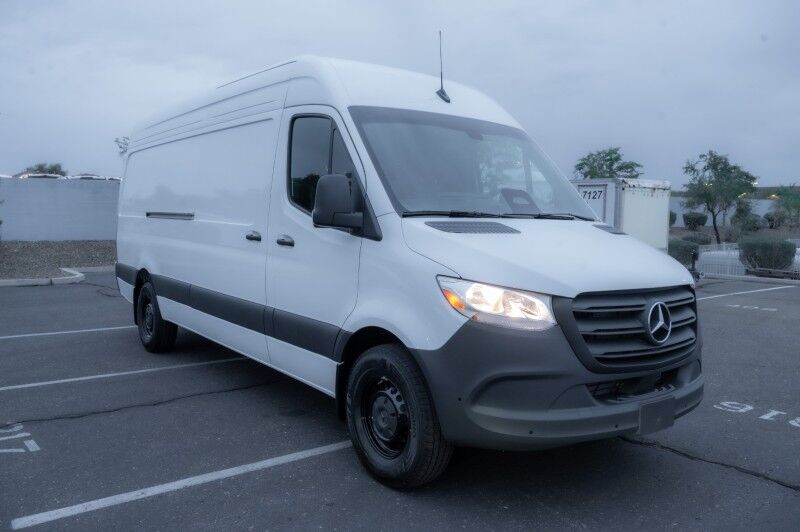 2026 Mercedes-Benz Sprinter Cargo Van 2500 High Roof I4 Diesel 170" RWD