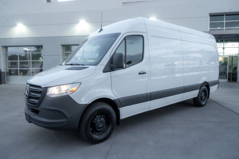 2026 Mercedes-Benz Sprinter Cargo Van 2500 High Roof I4 Diesel 170" RWD