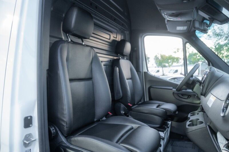 2026 Mercedes-Benz Sprinter Cargo Van 2500 High Roof I4 Diesel 170" RWD Peoria AZ