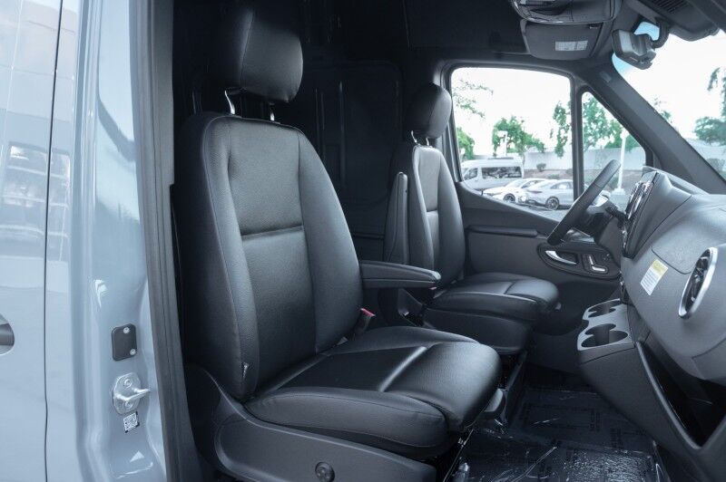 2026 Mercedes-Benz Sprinter Cargo Van 2500 High Roof I4 Diesel HO 144" AWD Peoria AZ