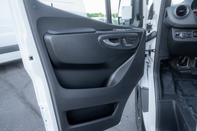 2026 Mercedes-Benz Sprinter Cargo Van 2500 High Roof I4 Diesel HO 170" Extended RWD Peoria AZ