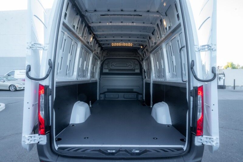 2026 Mercedes-Benz Sprinter Cargo Van 2500 High Roof I4 Diesel HO 170 RWD Peoria AZ