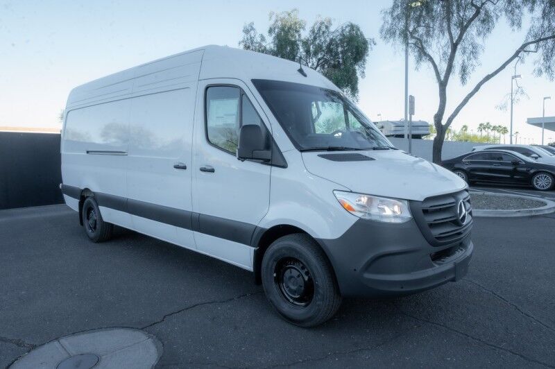 2026 Mercedes-Benz Sprinter Cargo Van 2500 High Roof I4 Diesel HO 170 RWD