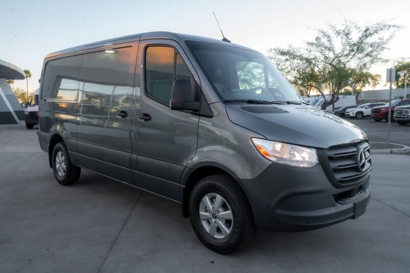 2026 Mercedes-Benz Sprinter Cargo Van 2500 Standard Roof I4 Diesel 144" RWD