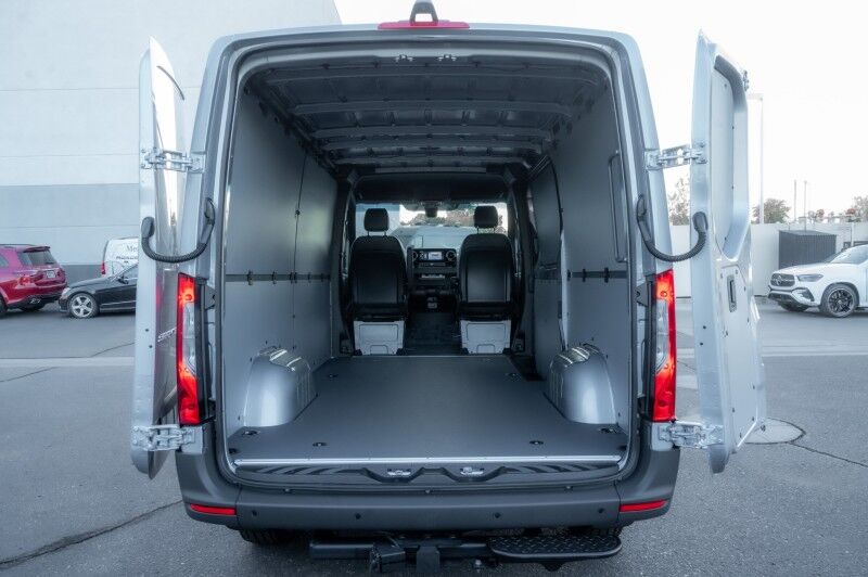 2026 Mercedes-Benz Sprinter Cargo Van 2500 Standard Roof I4 Diesel 144" RWD Peoria AZ