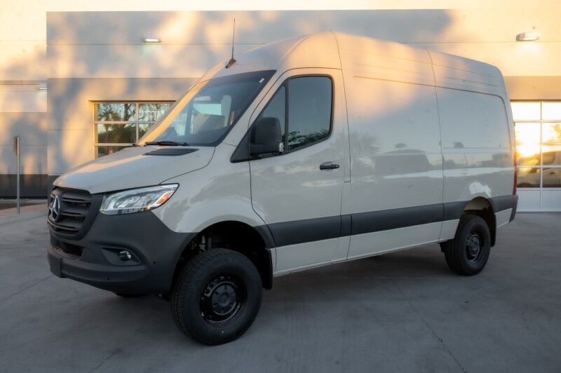 2026 Mercedes-Benz Sprinter Cargo Van 2500 Standard Roof I4 Diesel HO 144" RWD