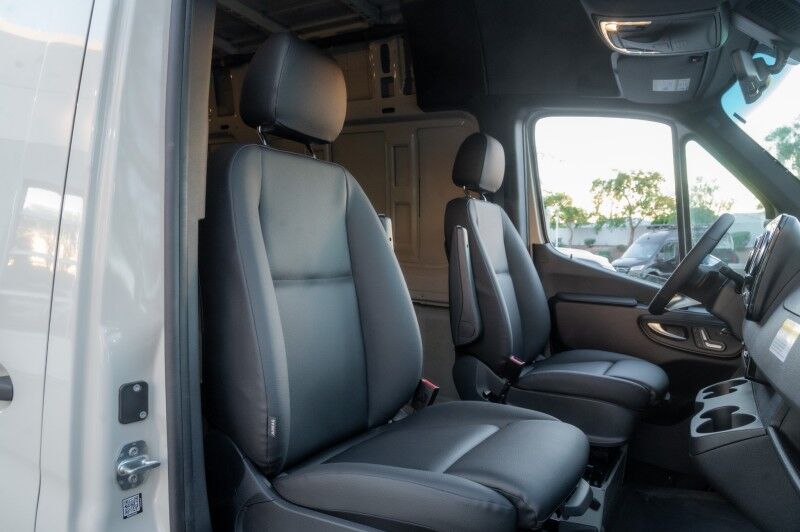 2026 Mercedes-Benz Sprinter Cargo Van 2500 Standard Roof I4 Diesel HO 144" RWD Peoria AZ