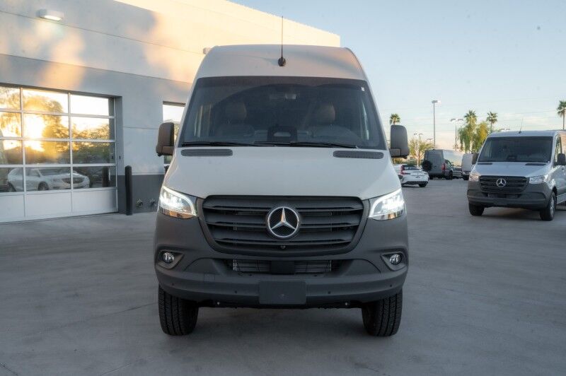 2026 Mercedes-Benz Sprinter Crew Van 2500 Standard Roof I4 Diesel HO 144" AWD