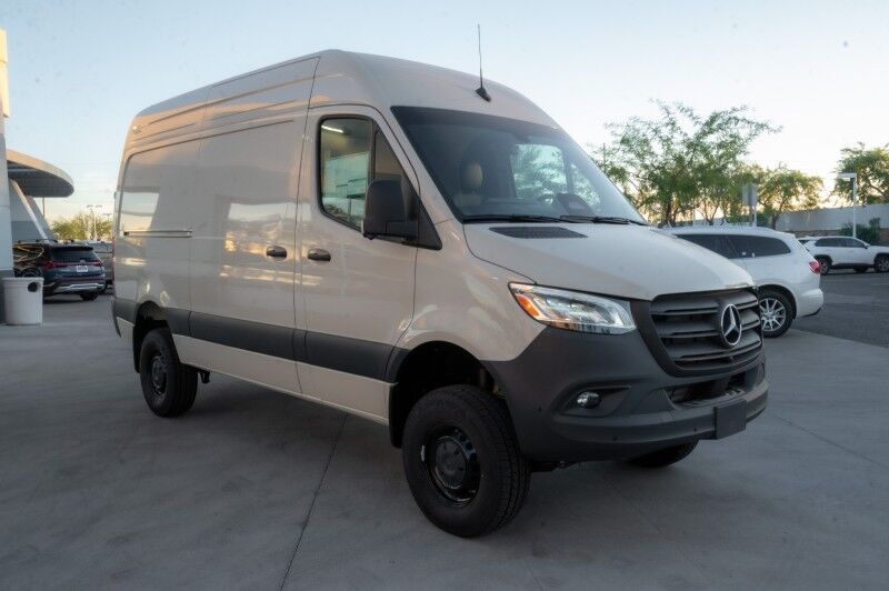 2026 Mercedes-Benz Sprinter Crew Van 2500 Standard Roof I4 Diesel HO 144" AWD