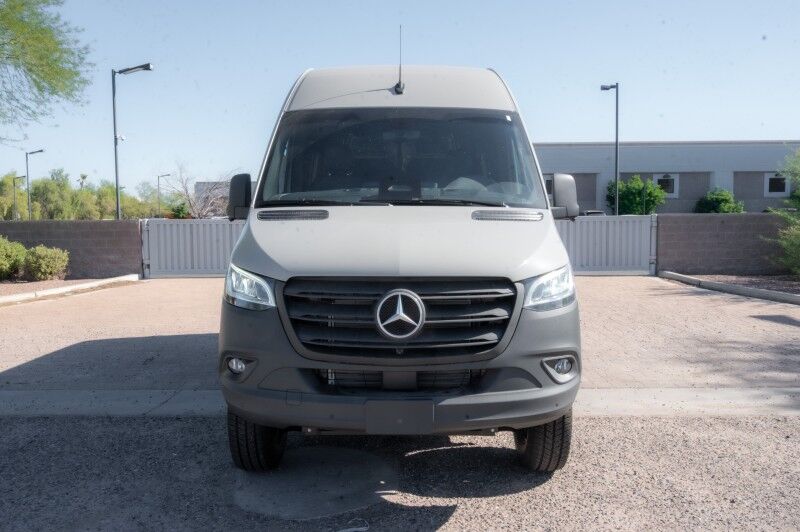 2026 Mercedes-Benz Sprinter Crew Van 2500 Standard Roof I4 Diesel HO 144" AWD