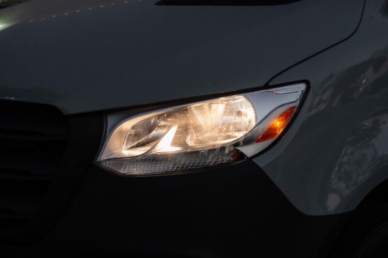 2026 Mercedes-Benz Sprinter Crew Van 2500 Standard Roof I4 Diesel HO 144" RWD Peoria AZ