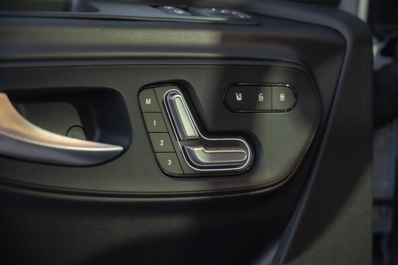 2026 Mercedes-Benz Sprinter Crew Van 2500 Standard Roof I4 Diesel HO 144" RWD Peoria AZ