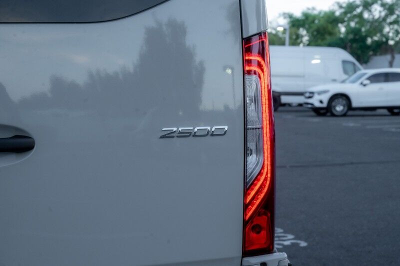 2026 Mercedes-Benz Sprinter Crew Van 2500 High Roof I4 Diesel HO 144" RWD Peoria AZ